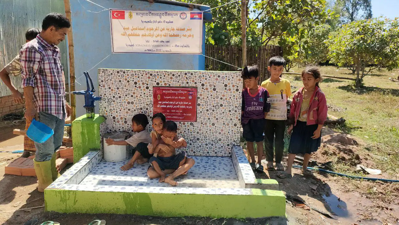 cambodia-wells-3